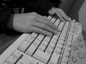 El teclado es un nido de bacterias donde hay que extremar los cuidados y limpieza