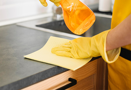 El mejor truco para limpiar la bayeta de la cocina